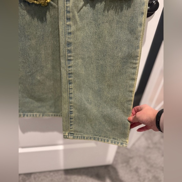 PrettyLittleThing Green Denim Jumpsuit - Picture 6 of 9